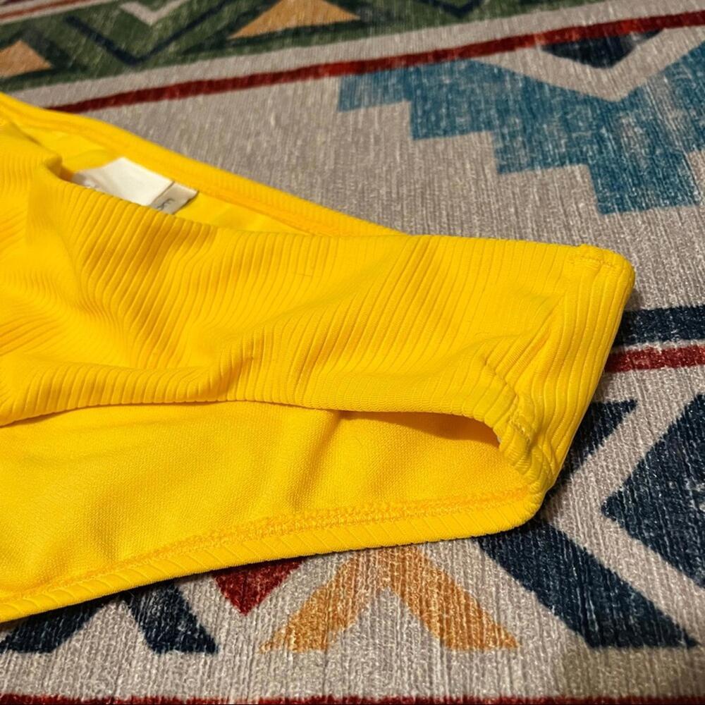 NWT Ribbed Bikini Bottom - Picture 2 of 5